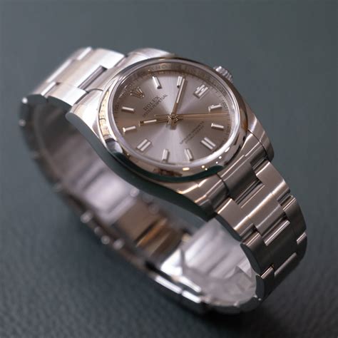 rolex mit sichtbarem uhrwerk|Oyster Perpetual – Zeitlose Formen und Funktionen .